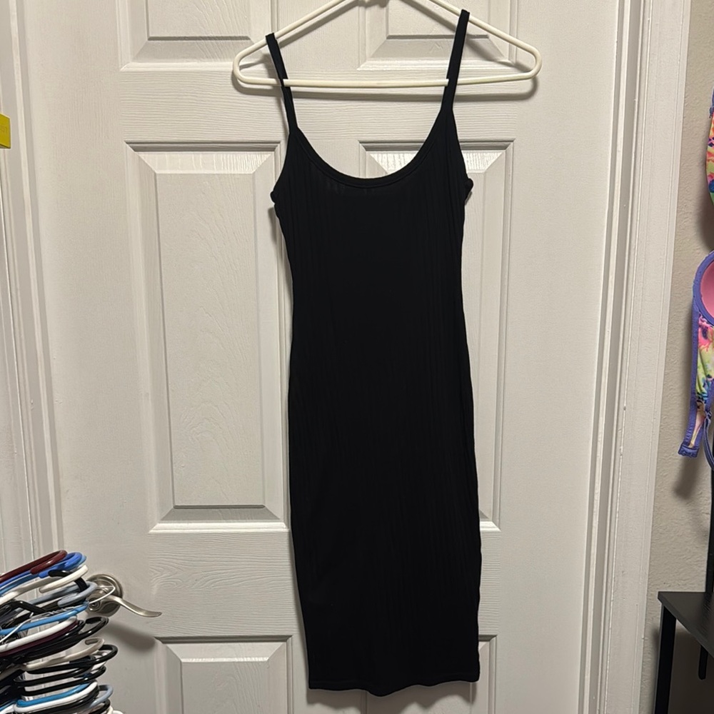 PrettyLittleThing Black Midi Dress